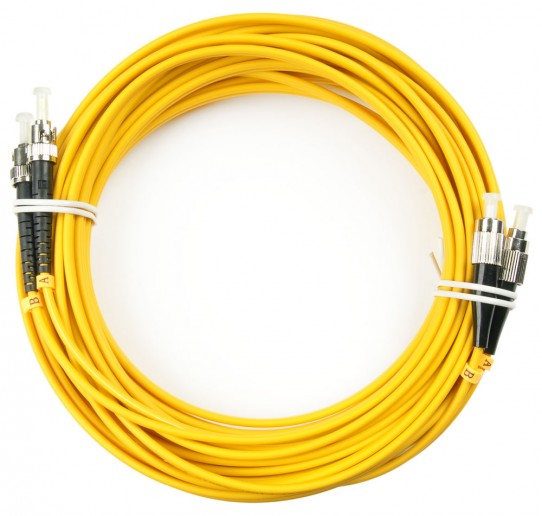 Cabeus FOP(d)-9-FC-ST-20m Шнур оптический duplex FC-ST 9/125 sm 20м LSZH