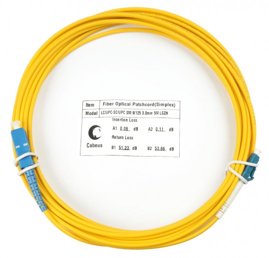 Cabeus FOP(s)-9-LC-SC-15m Шнур оптический simplex LC-SC 9/125 sm 15м LSZH