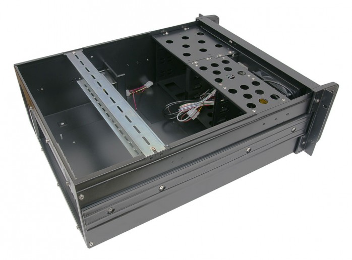 Cabeus CL-407L Корпус cерверный 19" 4U, RM (ДxШxВ)мм: 530x430x177, 3x5.25"+1x3.5"+8x3.5"HDD, без блока питания